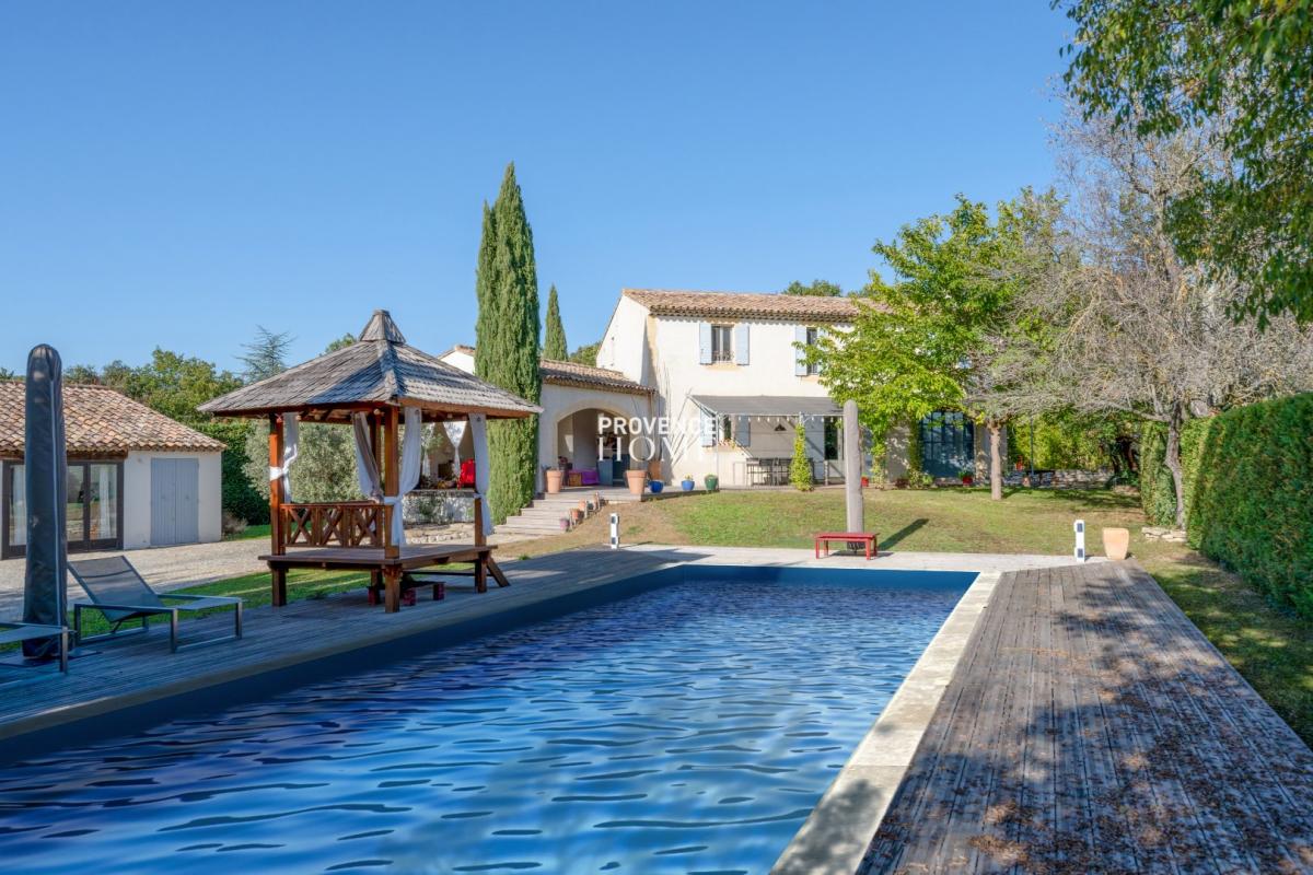 Vente Propriété Cabrieres D Avignon Provence Home